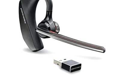 Test de l&rsquo;oreillette Poly Voyager 5200 UC avec clé USB et chargeur