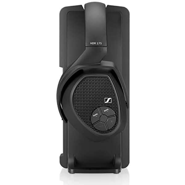 Découvrez le test complet du Sennheiser RS 175, casque sans fil pour TV avec son surround immersif et basses renforcées pour une expérience audio exceptionnelle.
