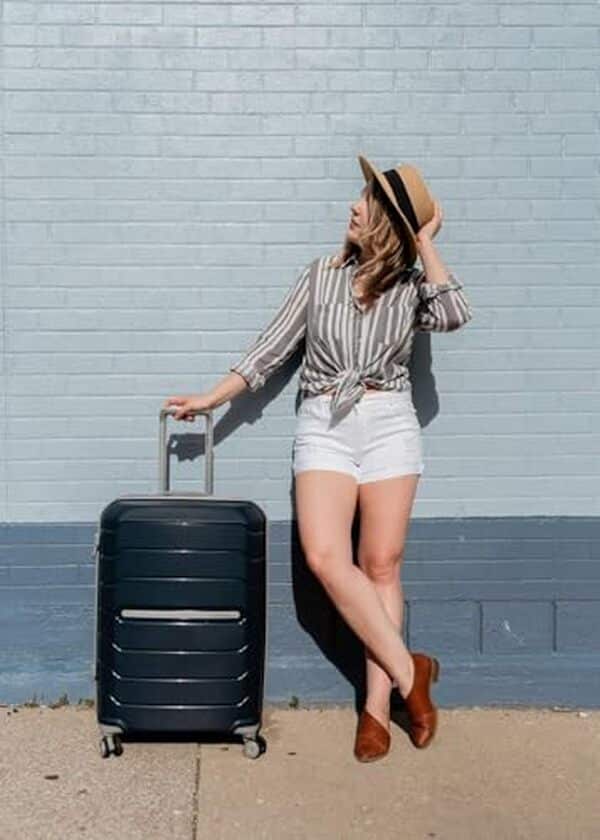 Découvrez notre test détaillé de la valise Samsonite freeform hardside spinner 28 : robustesse, praticité et design pour vos voyages en toute confiance. 
